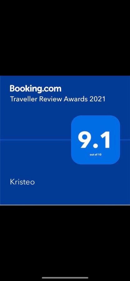 VlorëKristeoアパートメント エクステリア 写真